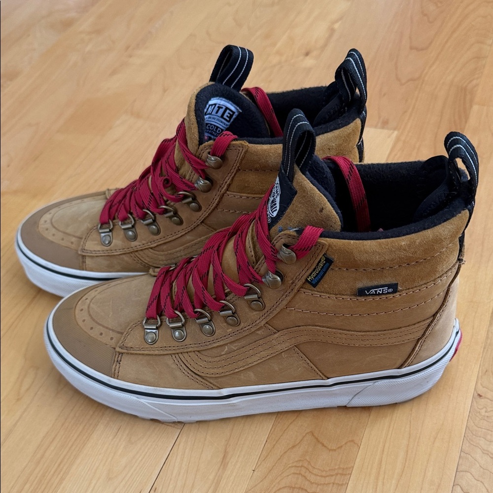 Vans Men'sWomen’s Brown High-Top Winter Sneakers with Red Laces (m7, w8.5)